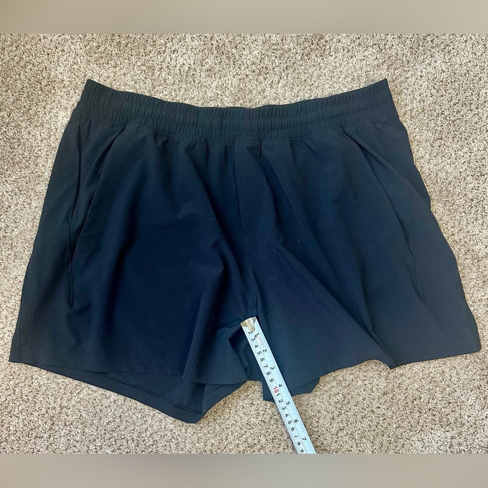 Lululemon men’s black Pace Breaker linerless shorts 5” inseam size XL - Picture 3 of 5